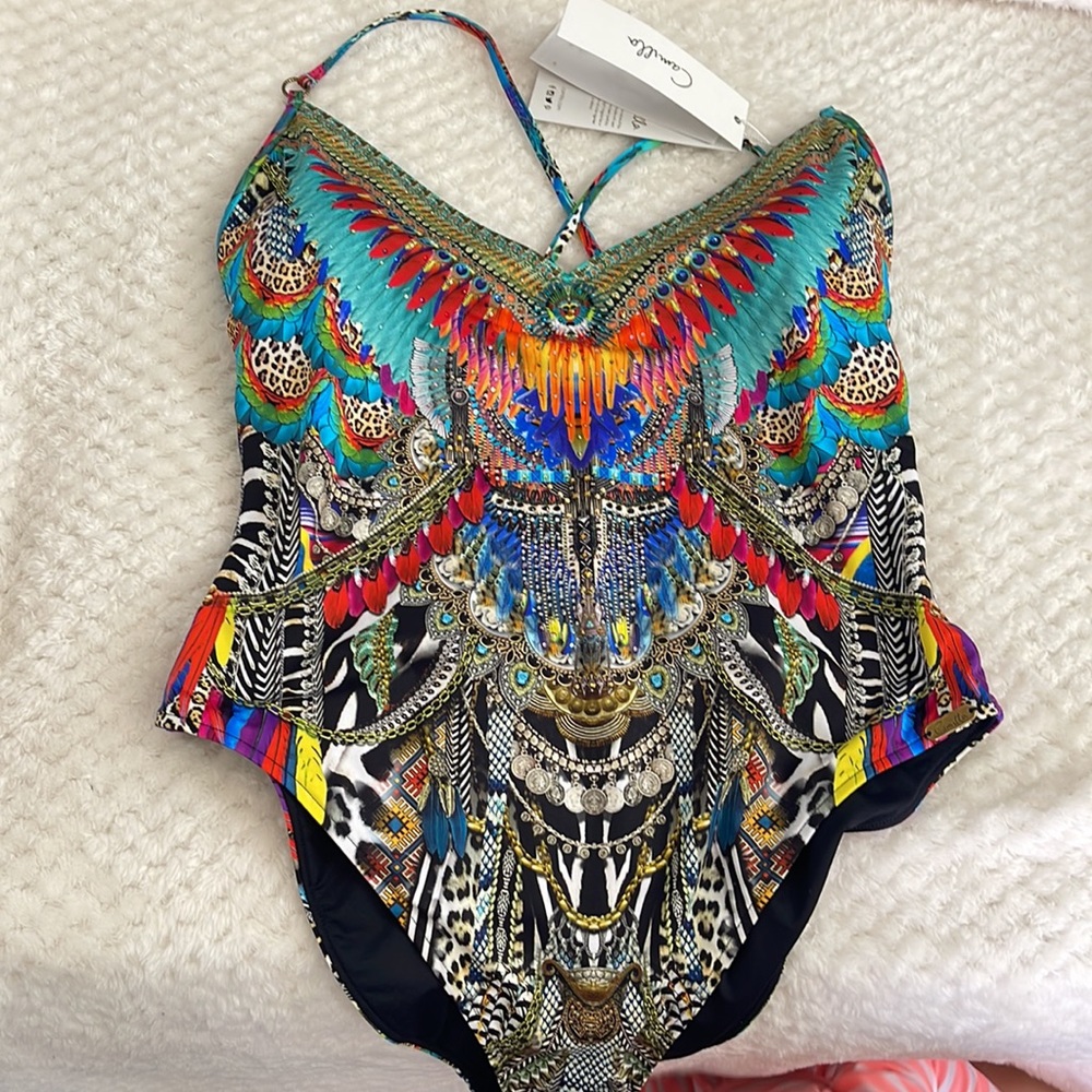 Camilla One piece bathing suit 🩱no longer has tags, good condition, cleaned